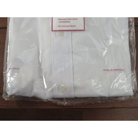 Michael Page Perma Press White Dress Shirt Mens Short Sleeve Collared Button-Up - Picture 5 of 5